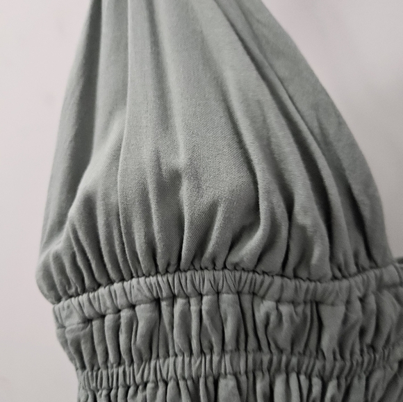 Olive green older areopostale ruffled hem open back dress sz. M - Picture 4 of 10